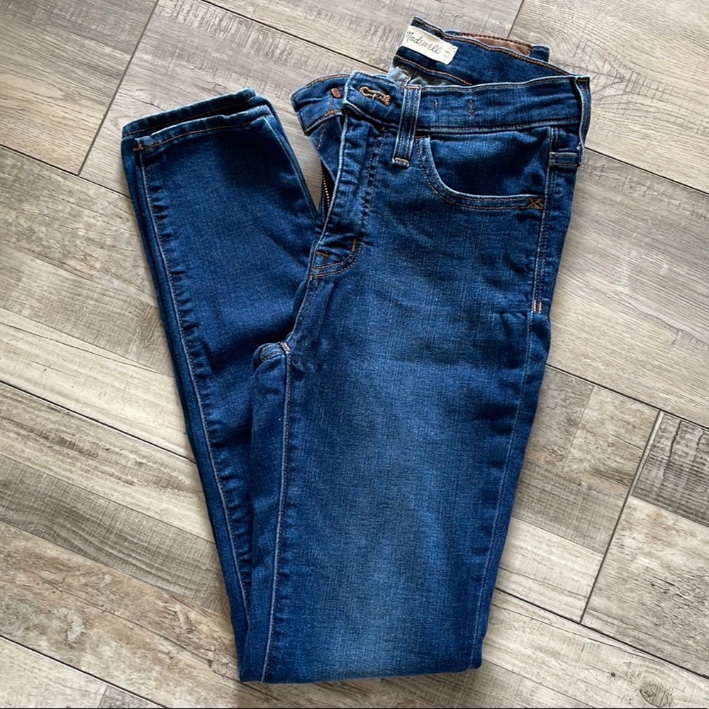 Madewell 9” mid rise skinny jeans style L9933